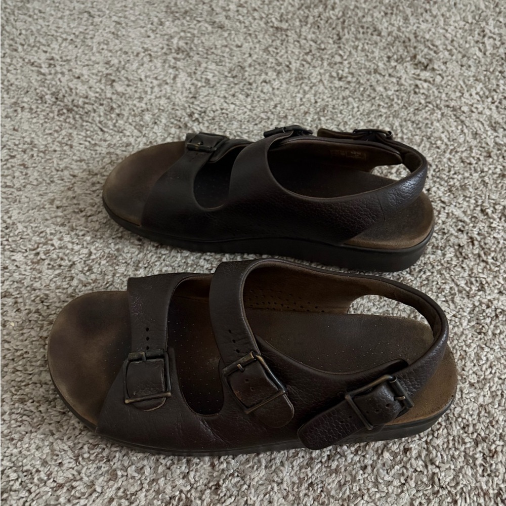 SAS Men's Dark Brown Double-Strap Buckle Sandals - Picture 2 of 6